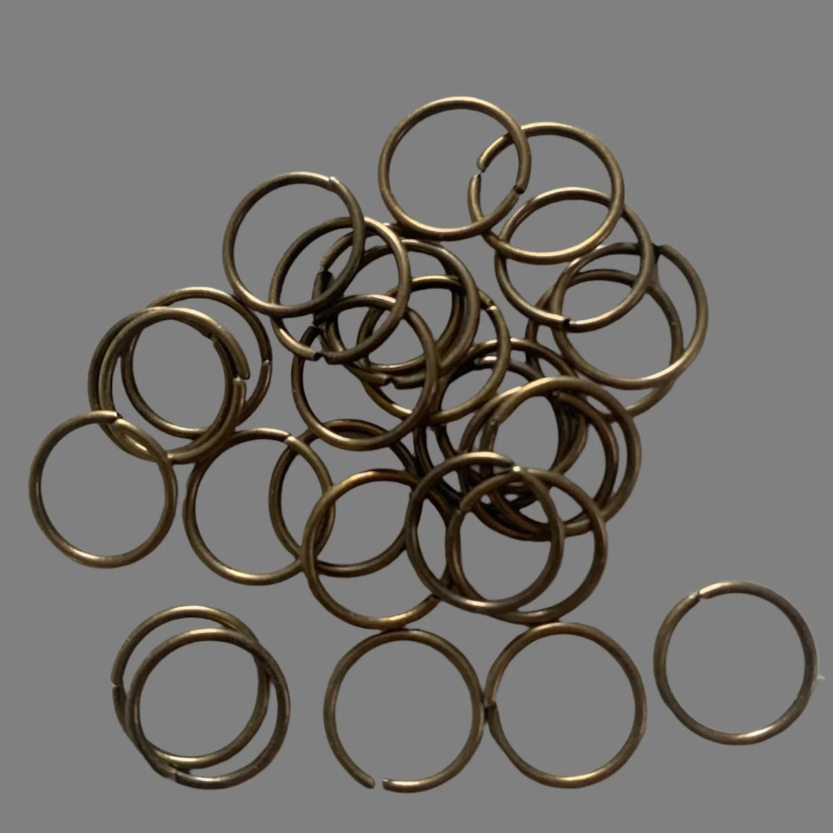Antique Bronze Colour Rings – Multiple Sizes Available (Pack of 50) - Model Realm