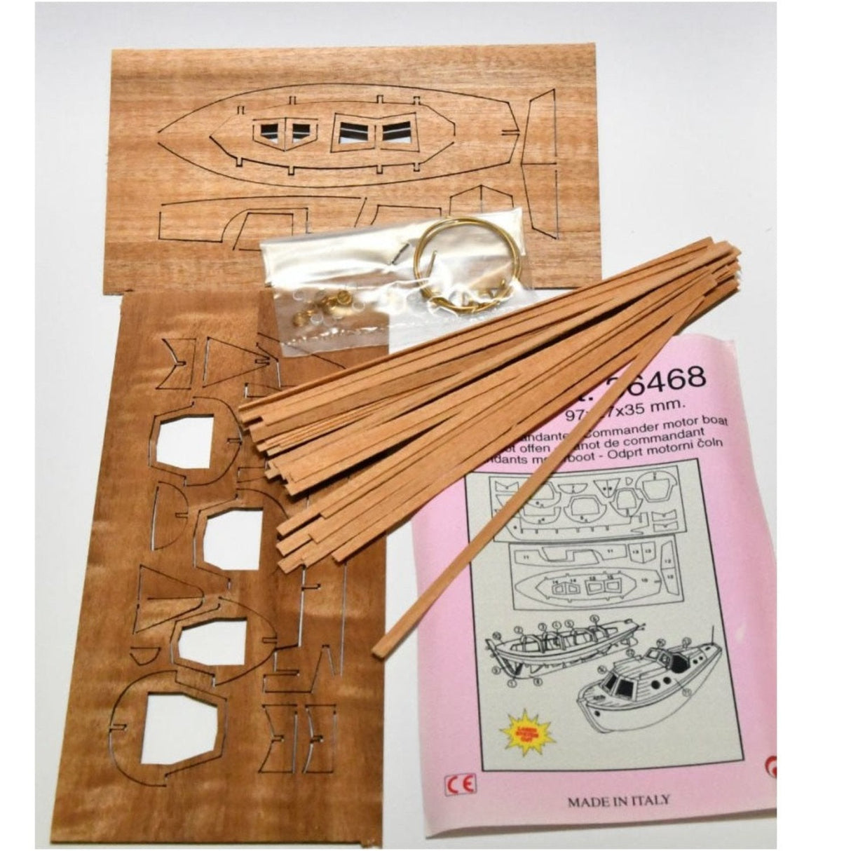 Comander Boat Kit 97mm - - - Model Realm