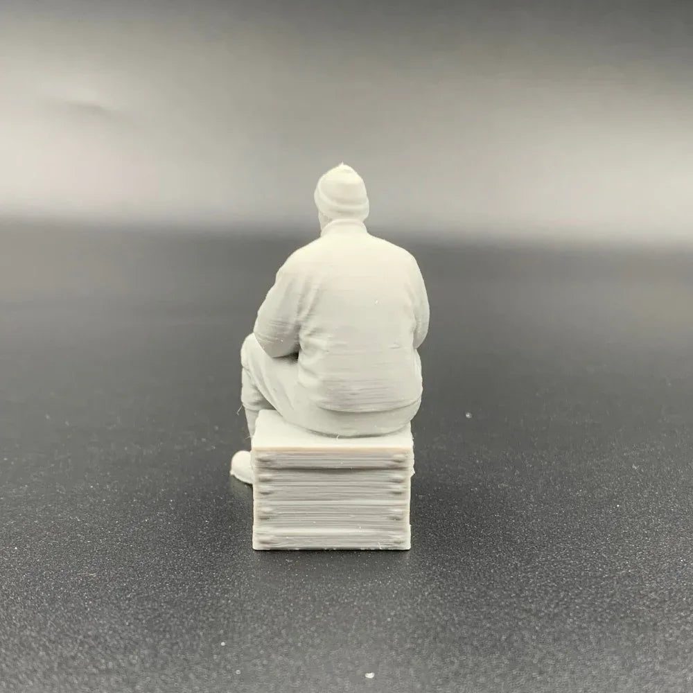 Crew Figure Coffee Break scale model boat fittings