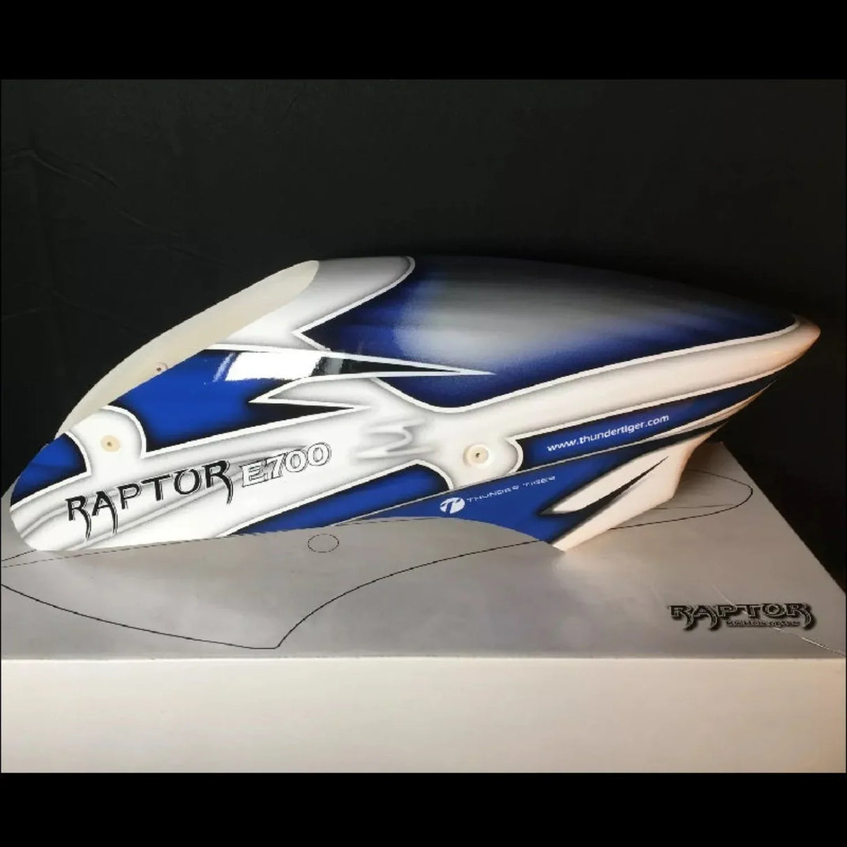 PV1683 E700 Fibreglass Canopy - Model Realm