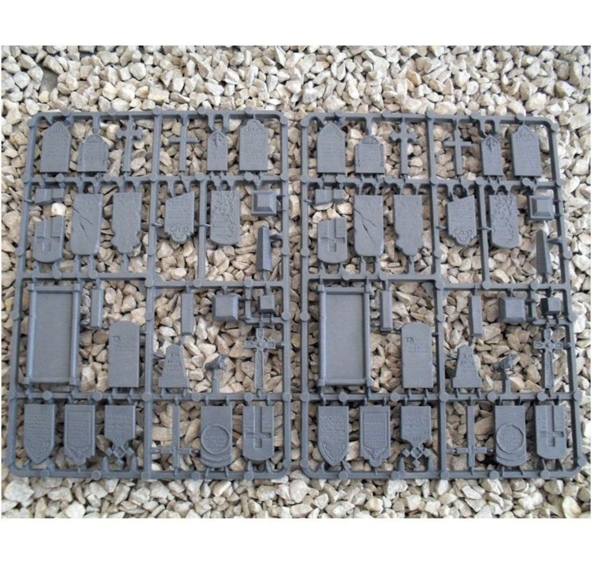 Gravestones & Ravens - - - Model Realm