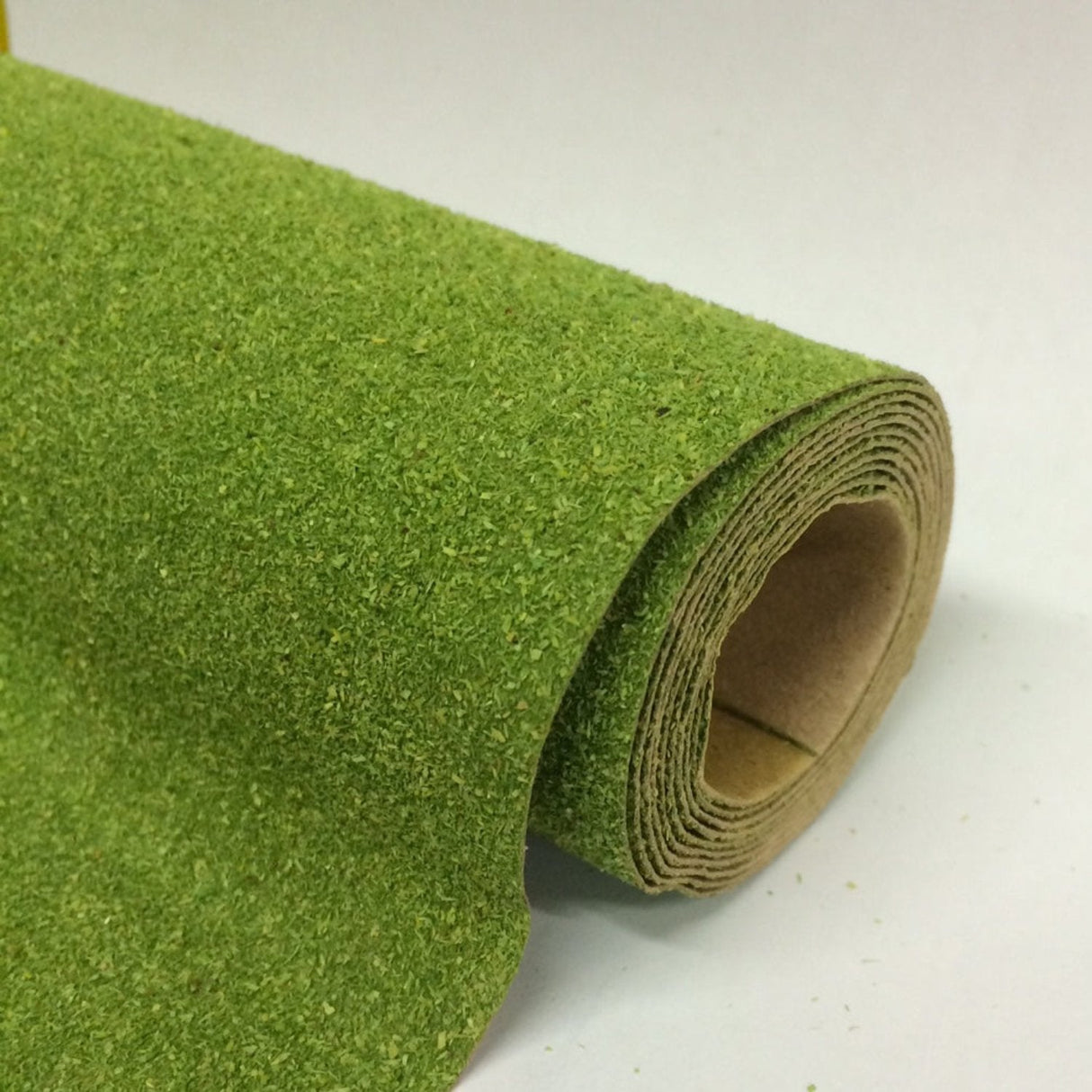 Javis Light Meadow Green N0.10 1200mm X 300mm - - - Model Realm