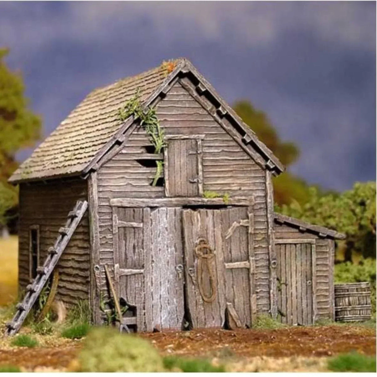 Ramshackle Barn - Model Realm