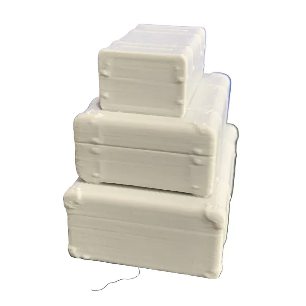 Suitcase Stack for Dioramas - Model Realm