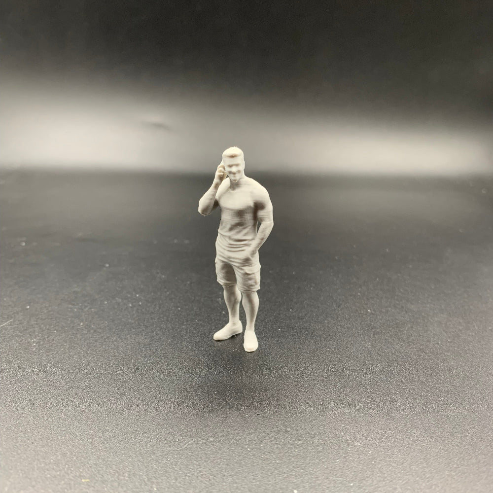 1/32 scale Muscular Crew Figure – Using Phone – Summer Collection