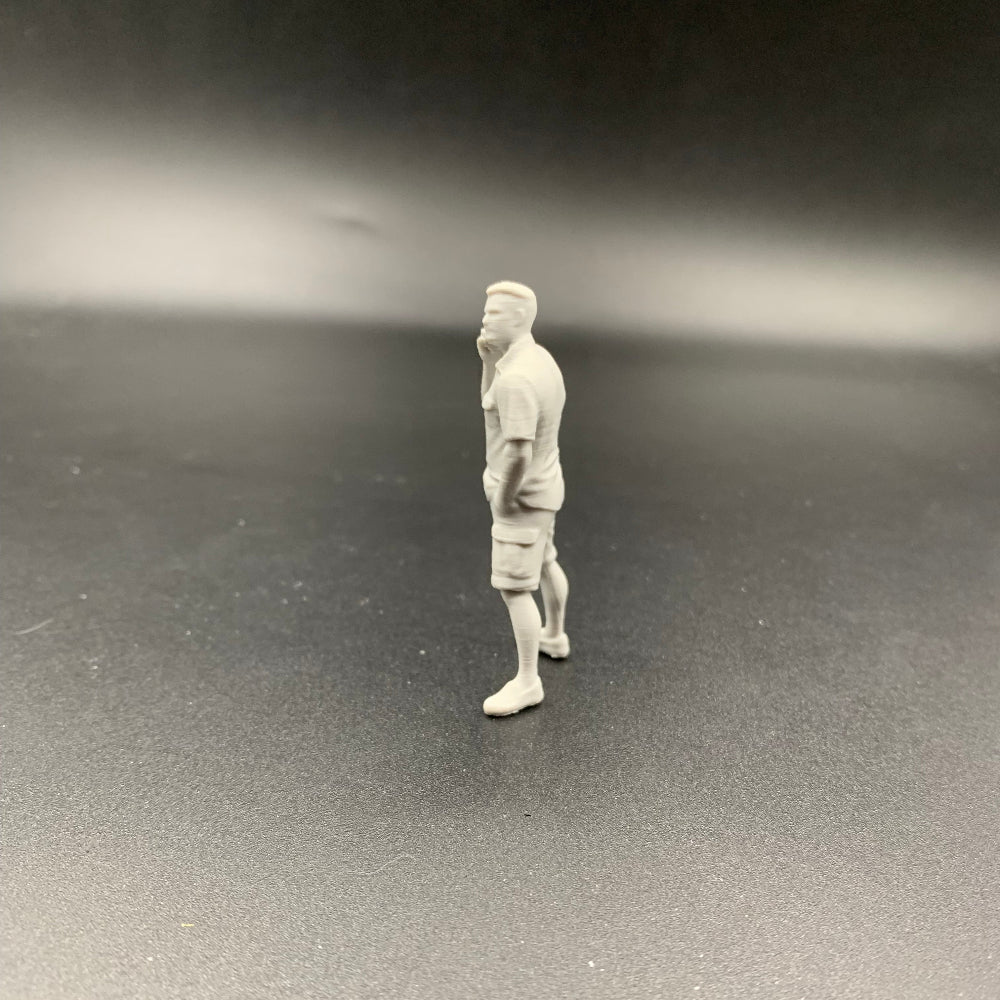 Casual Crew Figure – Using Phone – Summer Collection