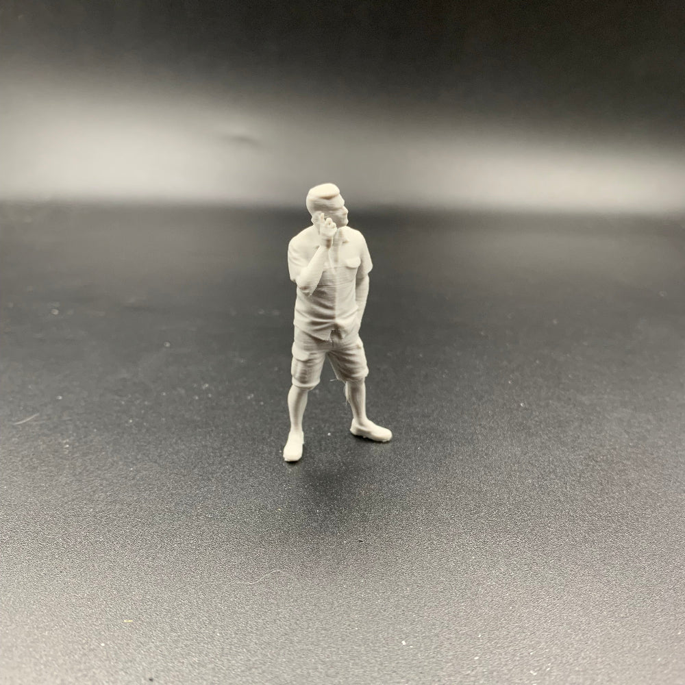 Casual Crew Figure – Using Phone – Summer Collection