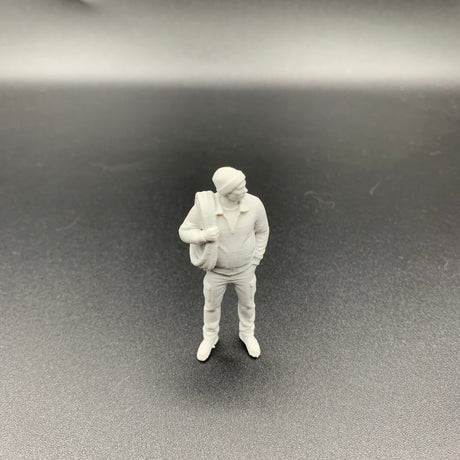 Deckhand with Rope – Crew model boats and Model Railway
