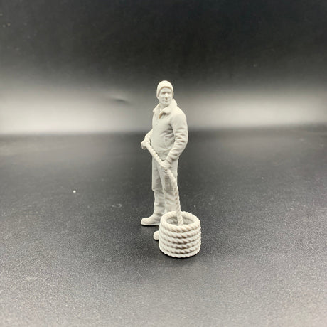 Fisherman with rope coil for Model Boats