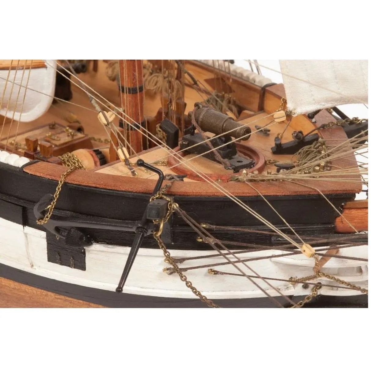 OcCre HMS Beagle 1:60